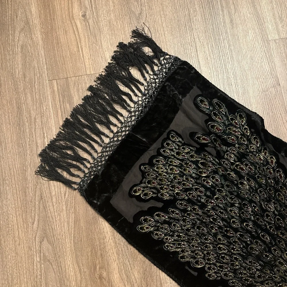 vintage Elegant Black Velvet fringe Scarf with Peacock and Floral Embroidery